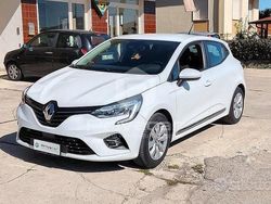 Bianco Usata 2020 Renault Clio V Intens Tre volumi | 7600 € (Buon prezzo)