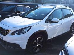 Bianco Usata 2016 Peugeot 2008 Allure SUV | 7500 € (Buon prezzo)