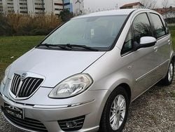 Grigio Usata 2010 Lancia Musa Monovolume | 3900 € (Buon prezzo)
