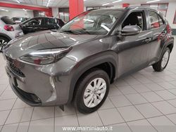 Grigio scuro Usata 2025 Toyota Yaris Cross Active SUV | 24.900 € (Buon prezzo)