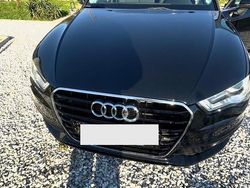 Nero Usata 2015 Audi A3 Admired Tre volumi | 10.900 € (Buon prezzo)