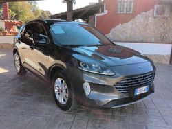 Grigio Usata 2022 Ford Kuga Titanium SUV | 19.500 € (Ottimo prezzo)