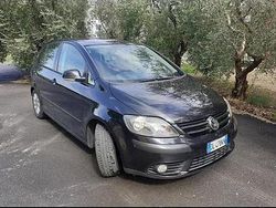 Nero Usata 2008 VW Golf VI Due volumi | 2500 € (Ottimo prezzo)
