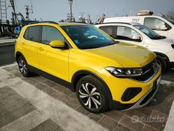 Giallo Usata 2024 VW T-Cross Edition SUV | 22.000 € (Cara)