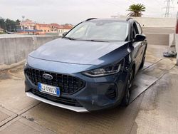 Blu/azzurro Usata 2022 Ford Focus Active Tre volumi | 19.900 € (Buon prezzo)