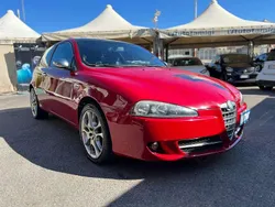 Rosso Usata 2007 Alfa Romeo 147 Due volumi | 3500 € (Molto cara)