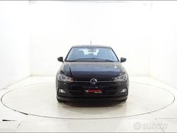Usata 2021 VW Polo Style Tre volumi | 13.400 € (Ottimo prezzo)
