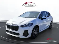 Alpin white pastello Nuova 2025 BMW 220 Active Tourer Comfort Edition Monovolume | 36.000 € (Buon prezzo)