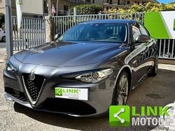 Grigio Usata 2017 Alfa Romeo Giulia Super Tre volumi | 17.000 € (Buon prezzo)