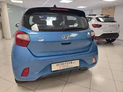 Blu/azzurro Usata 2021 Hyundai i10 Due volumi | 10.400 € (Buon prezzo)