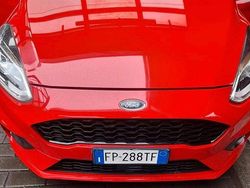 Rosso Usata 2018 Ford Fiesta ST-Line Tre volumi | 7950 € (Super prezzo)