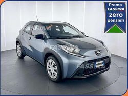 Grigio Nuova 2025 Toyota Aygo X Active SUV | 15.900 € (Buon prezzo)