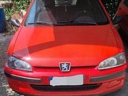 Rosso Usata 2001 Peugeot 106 Sport Due volumi | 1400 € (Buon prezzo)