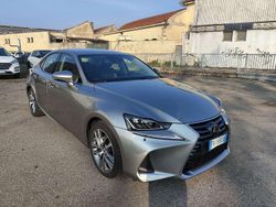 Argento Usata 2019 Lexus IS300h Luxury Line Tre volumi | 24.900 €