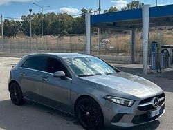 Usata 2019 Mercedes A180 Tre volumi | 19.000 € (Buon prezzo)