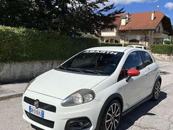 Usata 2008 Abarth Grande Punto Due volumi | 10.000 € (Cara)