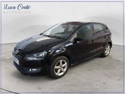 Nero Usata 2014 VW Polo Comfortline Tre volumi | 2890 € (Super prezzo)