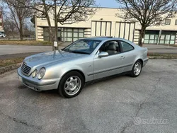 Mercedes CLK320