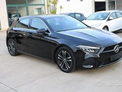 Nero Usata 2024 Mercedes 180 Progressive Tre volumi | 31.000 €