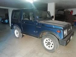 Blu Usata 1988 Suzuki Samurai SUV | 6000 €