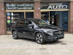 Nero Usata 2022 Mercedes GLA220 Premium SUV | 33.890 € (Buon prezzo)