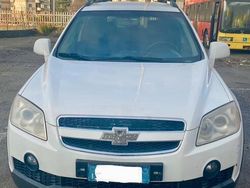 Bianco Usata 2009 Chevrolet Captiva SUV | 5000 € (Buon prezzo)