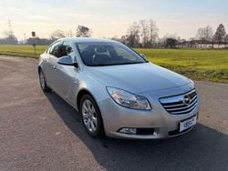 Argento Usata 2009 Opel Insignia Cosmo Tre volumi | 7500 € (Buon prezzo)