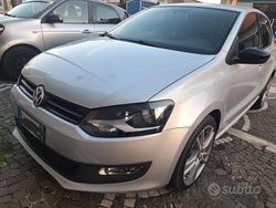 Grigio Usata 2009 VW Polo Tre volumi | 6500 € (Molto cara)
