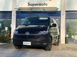 Nero metallizzato Usata 2023 VW Caravelle Trendline Monovolume | 31.550 € (Super prezzo)
