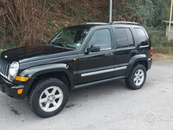 Usata 2005 Jeep Cherokee Limited SUV | 10.000 € (Buon prezzo)