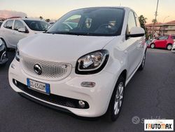 Bianco Usata 2019 Smart ForFour Passion Due volumi | 12.900 € (Buon prezzo)