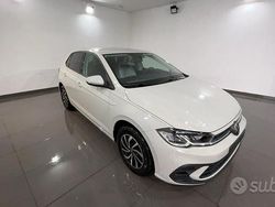 Bianco Nuova 2025 VW Polo Edition Tre volumi | 20.800 € (Buon prezzo)