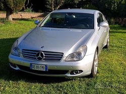 Grigio Usata 2006 Mercedes 219 | 8900 €