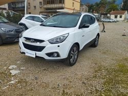 Bianco Usata 2015 Hyundai ix35 Xpossible SUV | 11.900 € (Buon prezzo)