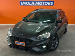Grigio Usata 2021 Ford Focus ST-Line Station wagon | 12.300 € (Buon prezzo)