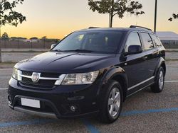 Blu/azzurro Usata 2011 Fiat Freemont Urban SUV | 8000 € (Cara)