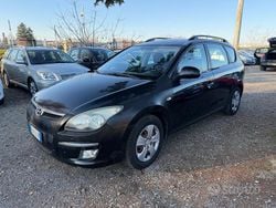 Nero Usata 2010 Hyundai i30 Station wagon | 2800 € (Buon prezzo)