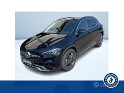 Nero metallizzato Usata 2024 Mercedes GLA180 Advanced SUV | 39.850 € (Buon prezzo)