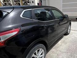 Nero Usata 2016 Nissan Qashqai SUV | 11.500 € (Ottimo prezzo)