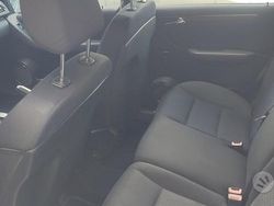Grigio Usata 2007 Mercedes A180 Tre volumi | 2900 € (Buon prezzo)