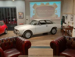 Bianco Usata 1971 Alfa Romeo 2000 Veloce Coupé | 48.798 €