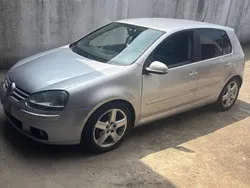 Usata 2006 VW Golf V Tre volumi | 2700 € (Buon prezzo)