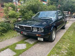 Blu Usata 1990 Maserati 422 Tre volumi | 15.000 €