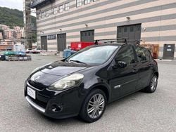 Nero Usata 2010 Renault Clio III Luxe Tre volumi | 1500 € (Super prezzo)
