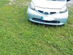 Argento Usata 2007 Toyota Aygo Due volumi | 3200 € (Buon prezzo)