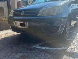 Blu/azzurro Usata 2003 Fiat Punto Dynamic Due volumi | 1200 € (Super prezzo)