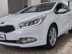 Perlato Usata 2014 Kia Ceed Sportswagon Station wagon | 5400 € (Molto cara)