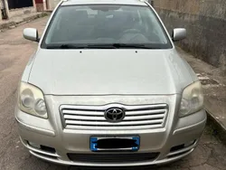 Usata 2003 Toyota Avensis Station wagon | 2000 € (Buon prezzo)