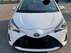 Bianco Usata 2018 Toyota Yaris Hybrid Due volumi | 14.900 € (Buon prezzo)