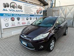 Viola Usata 2010 Ford Fiesta Titanium Due volumi | 4390 € (Cara)